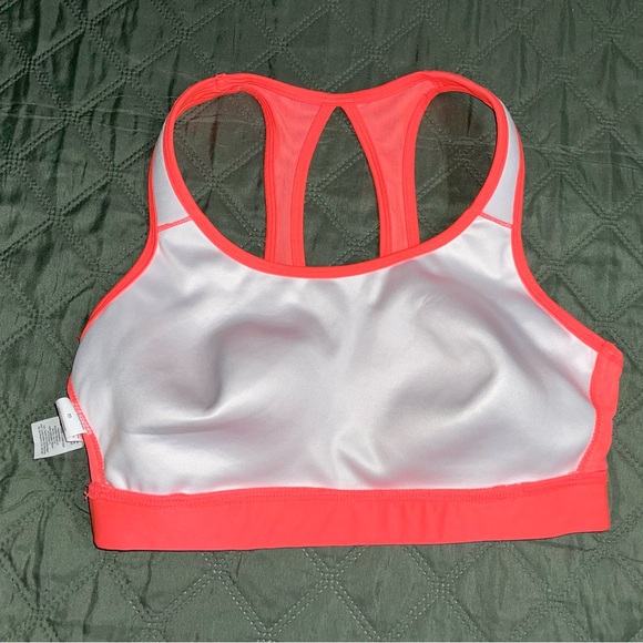 UNDER ARMOUR Womens' HEATGEAR ScoopTank with matching Sports Bra, EUC, sz Small - Picture 14 of 15